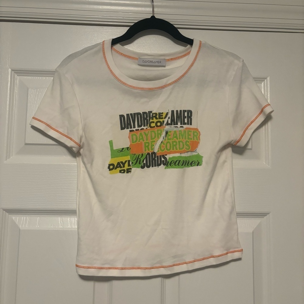 DayDreamer Random Ransom notes Shrunken Tee - Picture 6 of 9